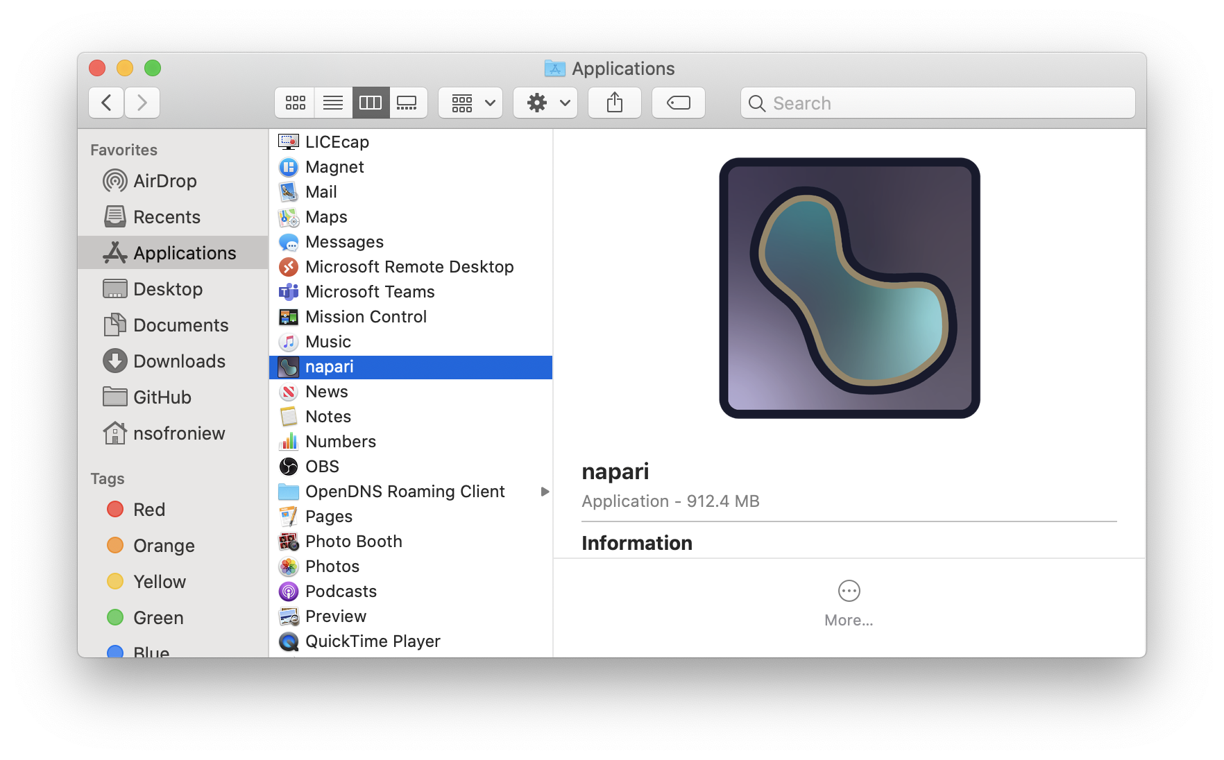 image: MacOS Applications folder with napari